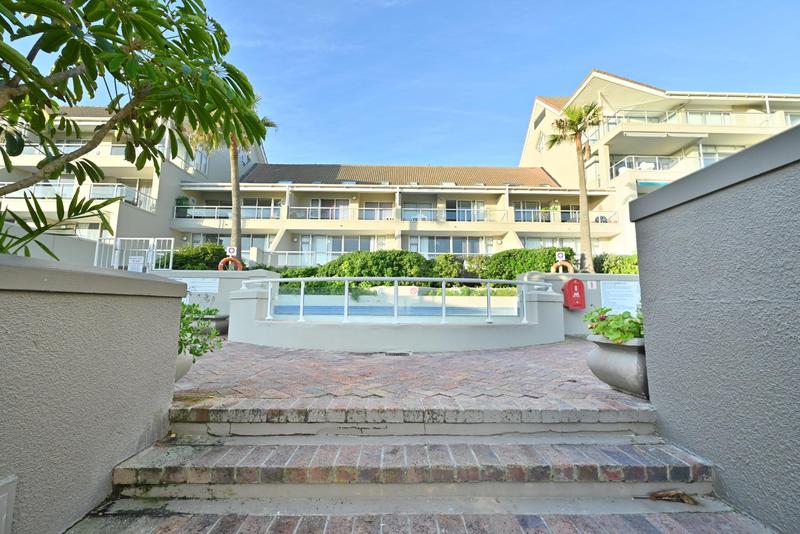 To Let 3 Bedroom Property for Rent in Dolphin Beach Western Cape